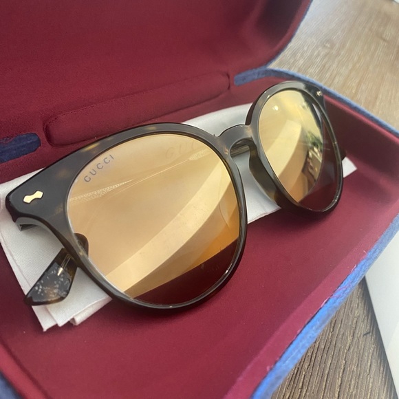 Gucci sunglasses - Picture 3 of 6